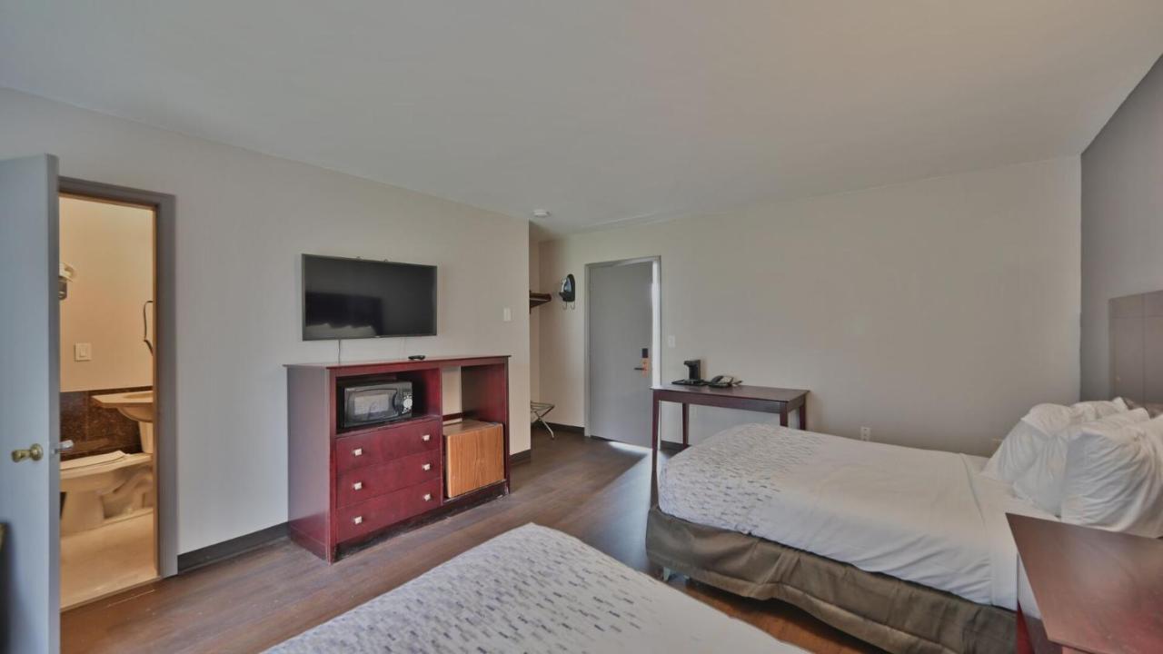 Maplehurst Motel Tunkhannock Bagian luar foto